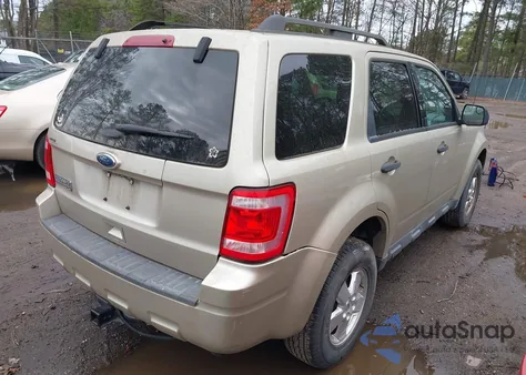 2011 Ford Escape Xlt из США, поврежденный, VIN 1FMCU0D77BKB74840